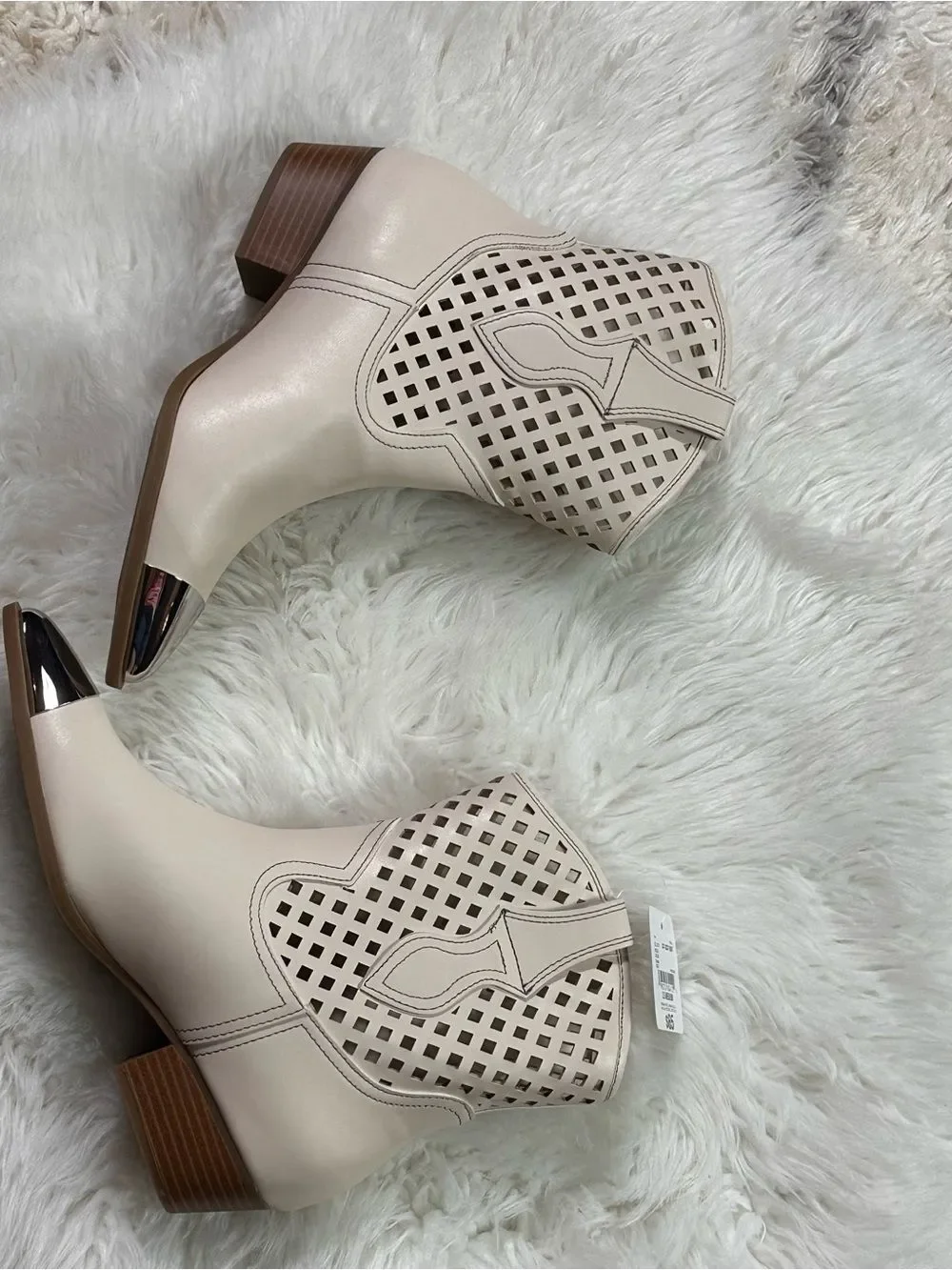 Arizona Jean Company Cream Cutout Western Ankle Boots with Metallic Toe Cap